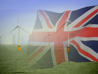 Podstawa brytyjskiej eneregtyki odanwialnej to wielkie morskie farmy wiatrowe jak ta - oddana w 2010 r. - inwestycja szwedzkiego Vattenfalla (fot. Bartłomiej Derski)