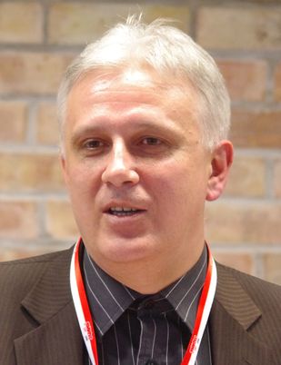 dominik kolorz