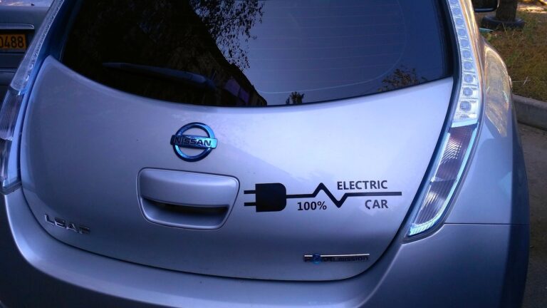 electric-car-1718679 1920