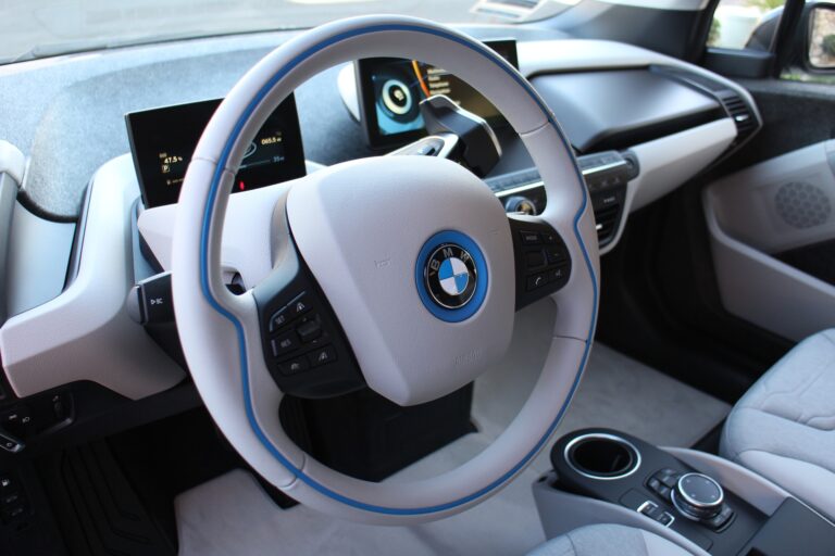 tech ev bmw i3