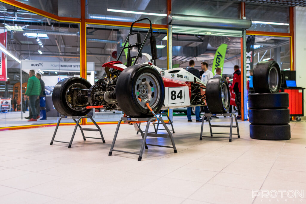bolid whiteEagle Racing