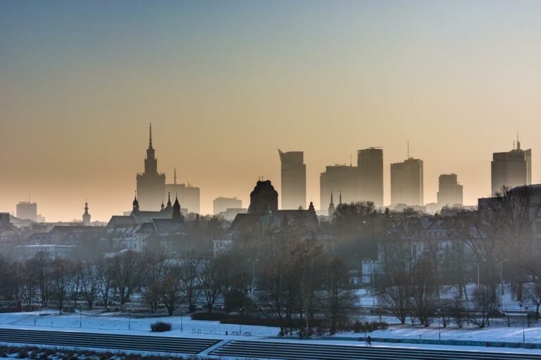 smog emisja wegiel warszawa