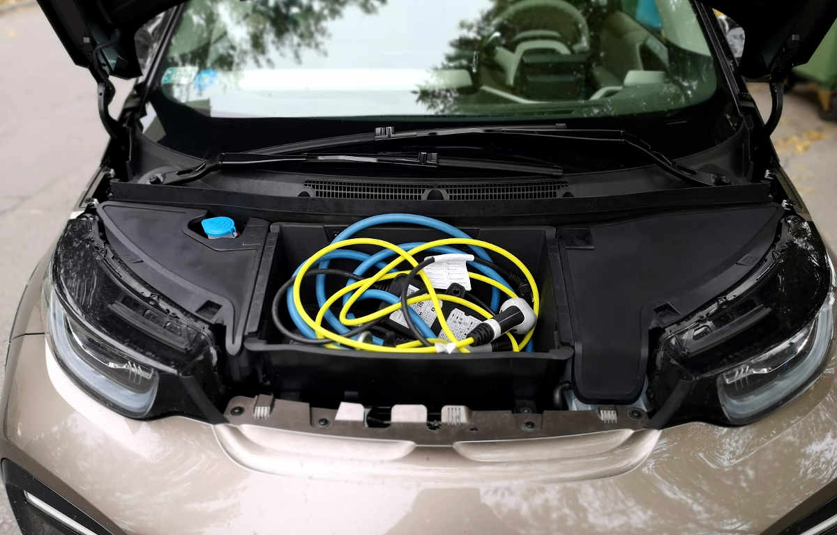 bmw i3 silnik kable
