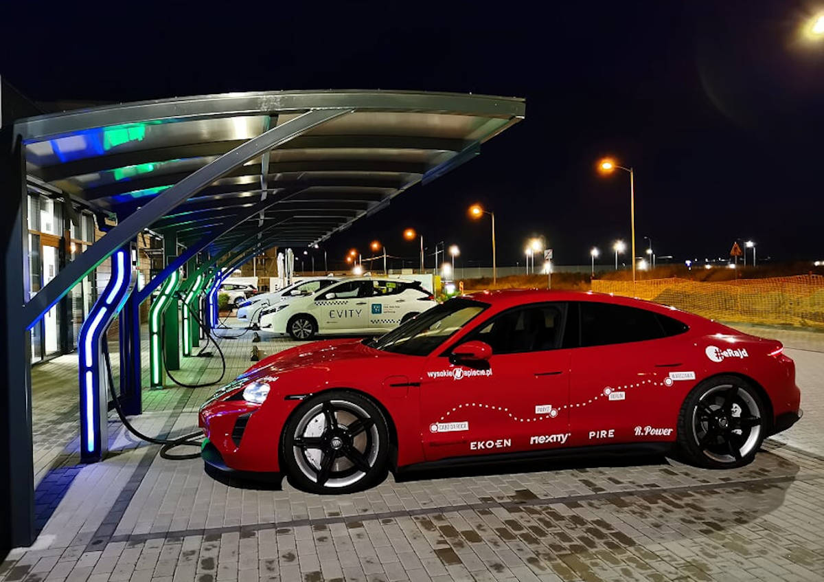 ekoen stacja ladowania ev