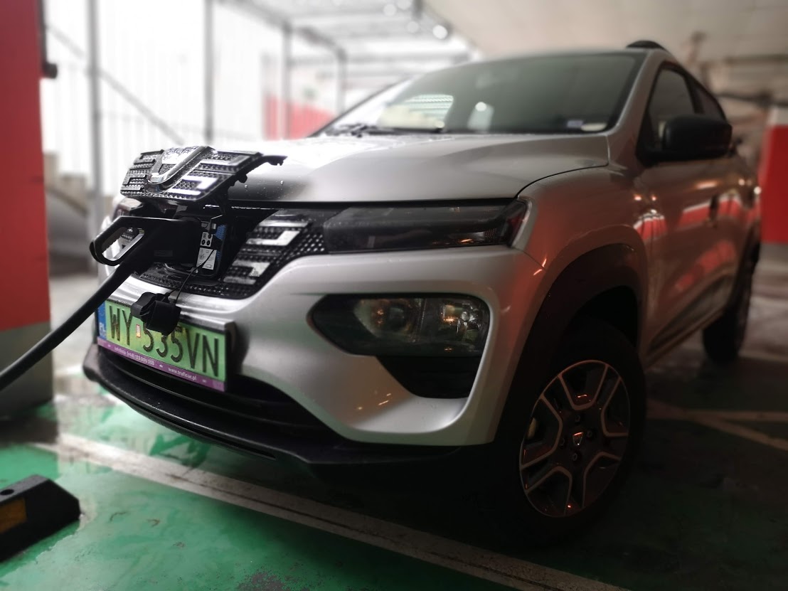 dacia spring traficar ladowanie