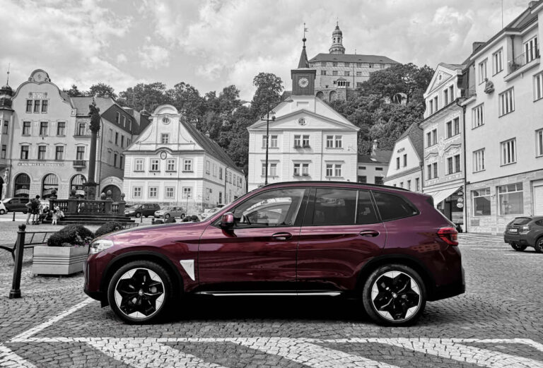 bmw ix3 bok