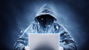 haker_cyberbezpieczenstwo