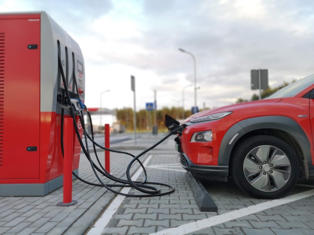 stacja ladowania ev kona orlen