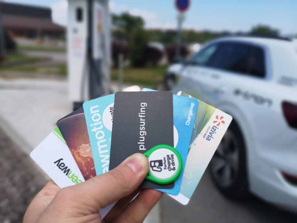 karty ladownaia rfid ev roaming aut elektrycznych