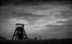 Mining mine headgear