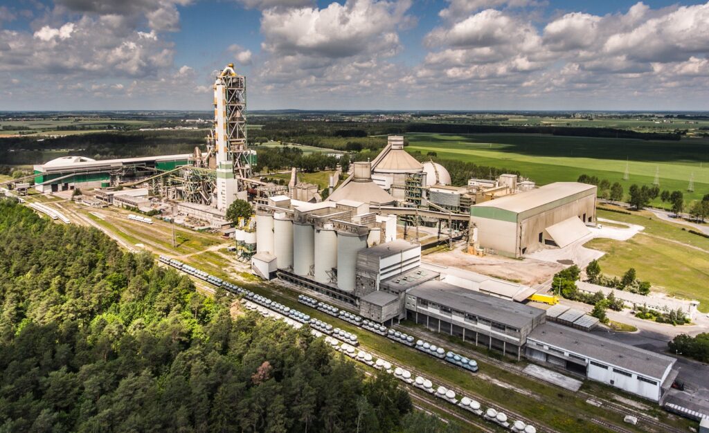 Cementownia Kujawy Fot. Lafarge (2)