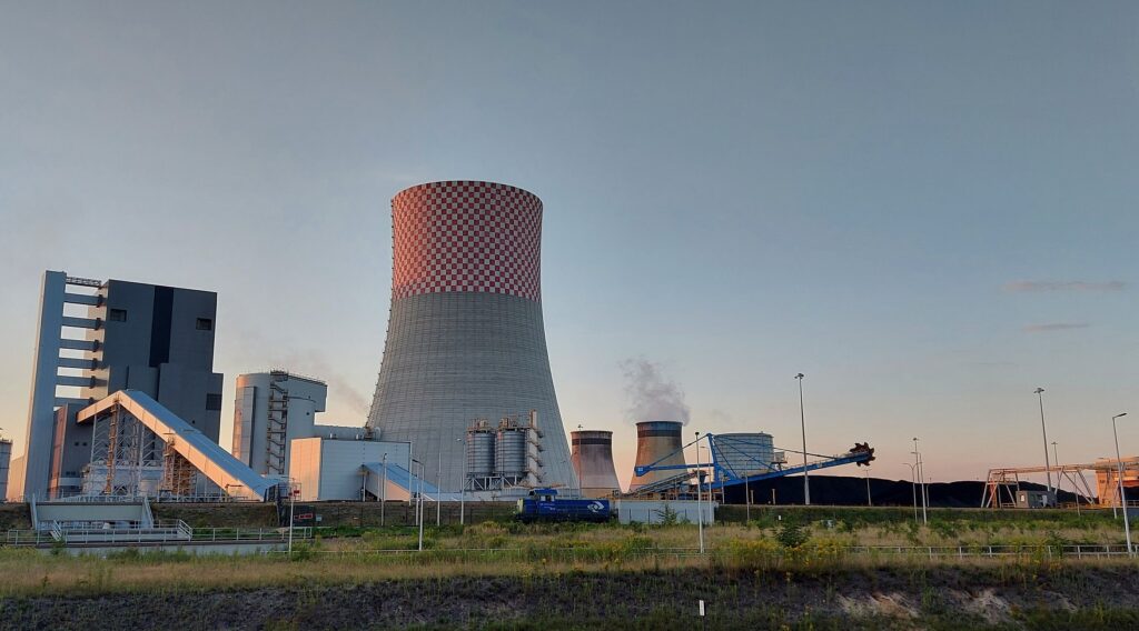 Nowy blok 910 MW w Elektrowni Jaworzno III. Fot. Tomasz Elżbieciak