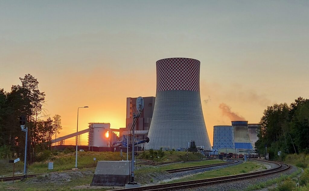Nowy blok 910 MW w Elektrowni Jaworzno III  Fot  Tomasz Elżbieciak (2)