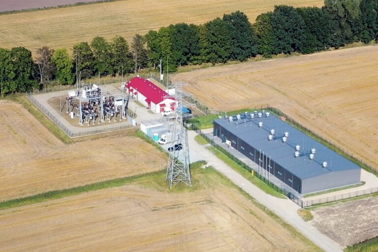 bateryjny magazyn energii przy fw bystra