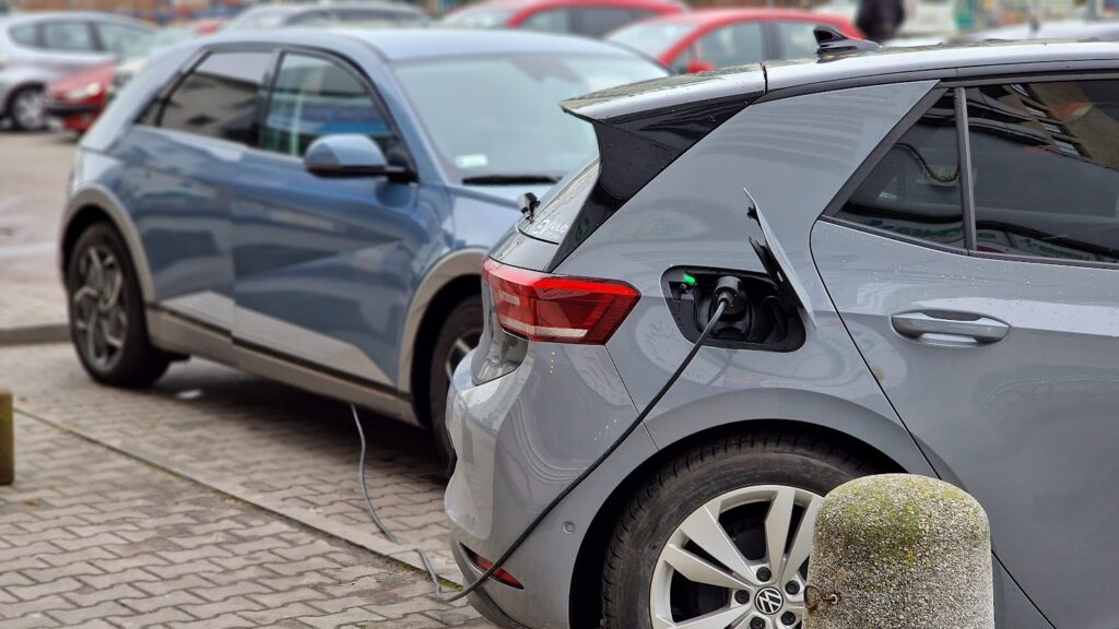 hyundai ioniq vw id3 ladowanie v2v v2l ev