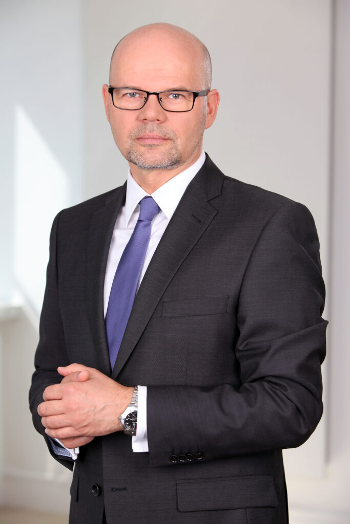 Robert Stelmaszczyk Stoen Operator 1