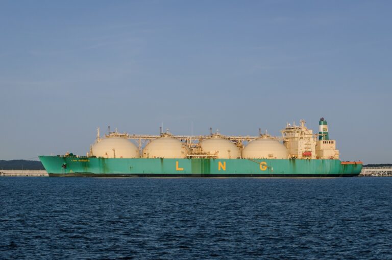 LNG statek Fot. Depositphotos