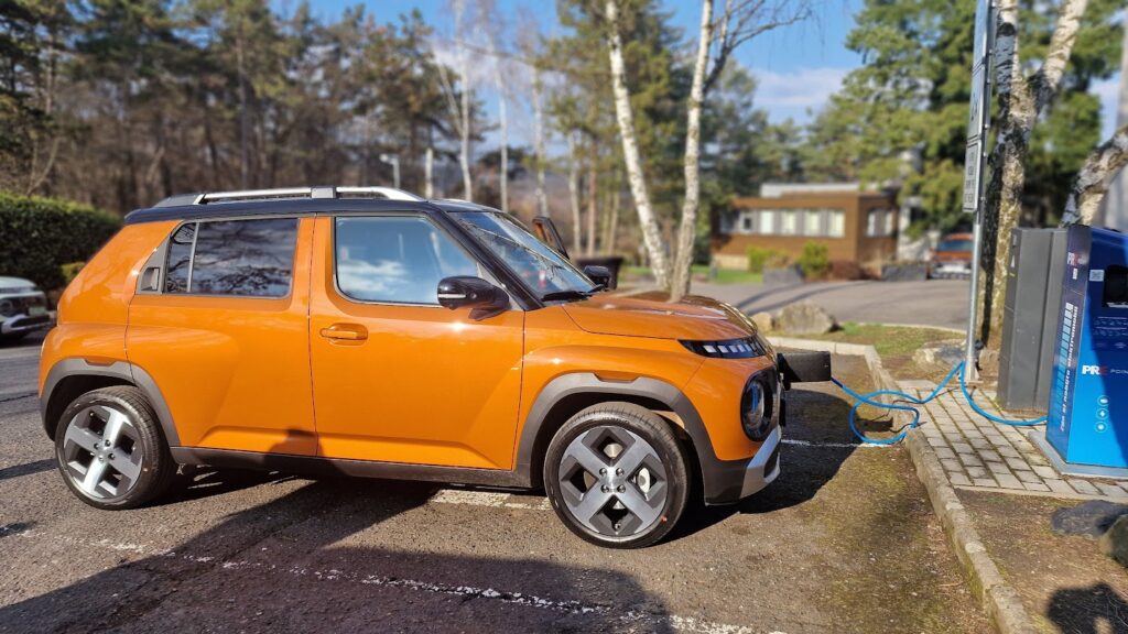 hyundai inster ladowanie