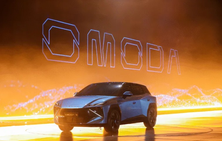omoda 9